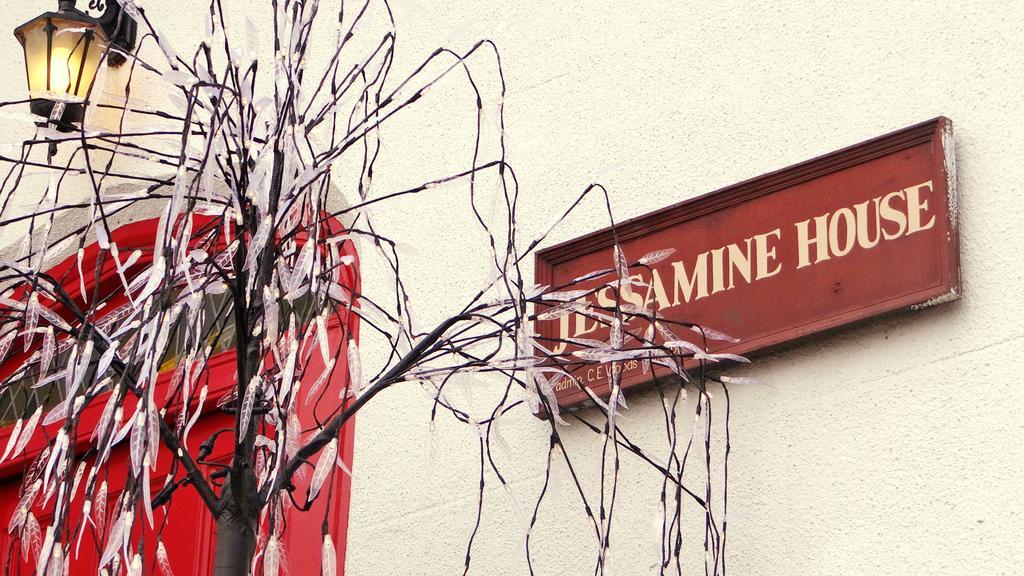 Jessamine House Hotel Грейвсенд Экстерьер фото